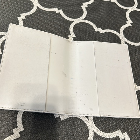 GOYARD Goyardine Agenda /book Cover White 9x6.5 - Picture 4 of 6